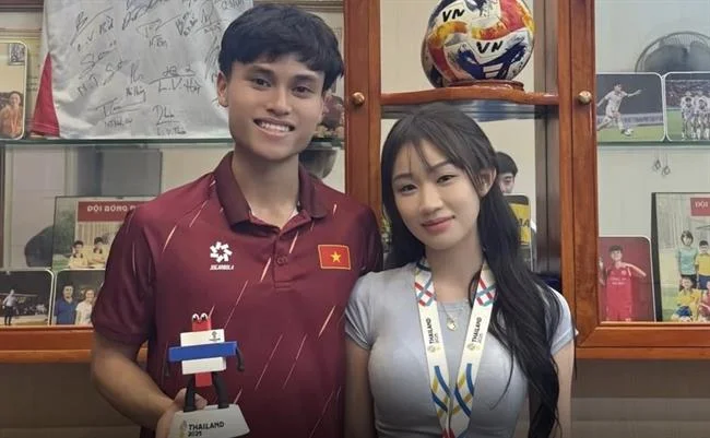 Sòng bạc trực tiếp với người chia bài thật tại f1686 thể thao